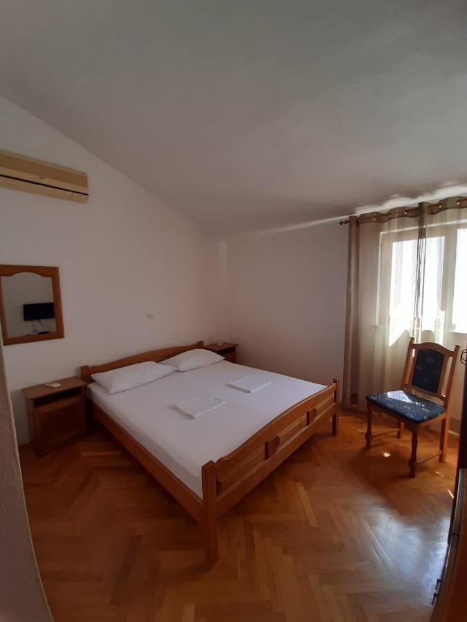 Apartments Ivanka Stari Grad Kültér fotó