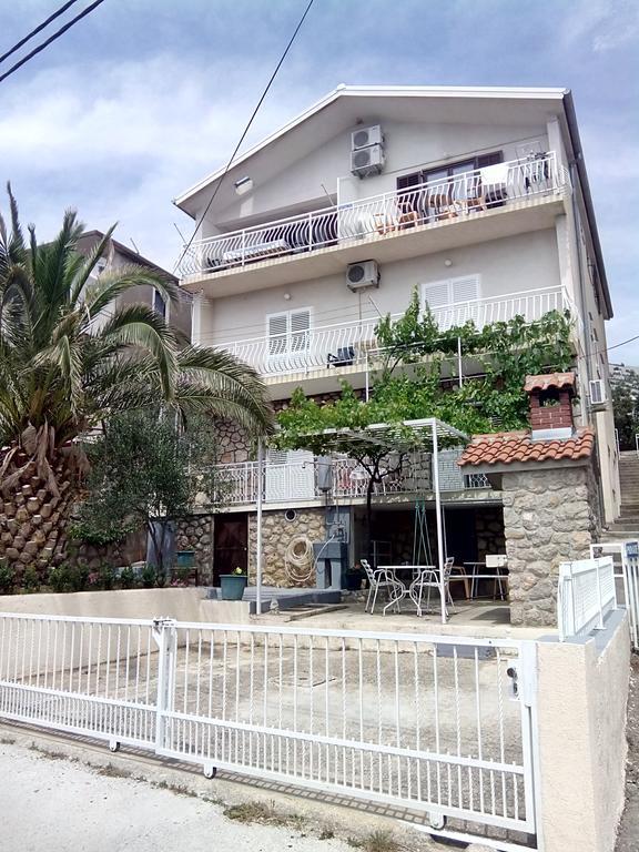 Apartments Ivanka Stari Grad Kültér fotó