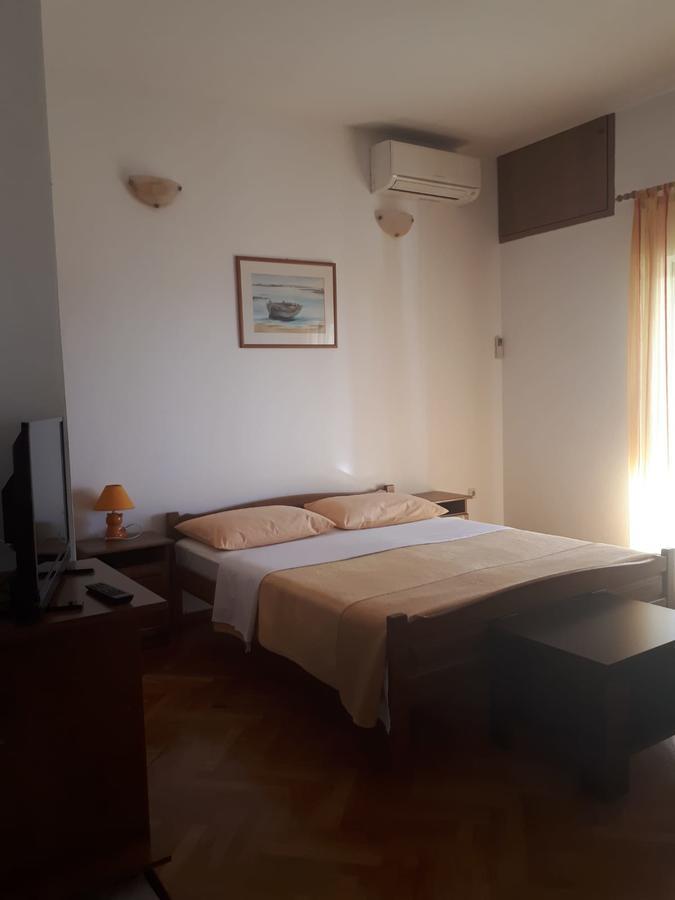 Apartments Ivanka Stari Grad Kültér fotó